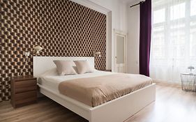 Roller Aparthotel